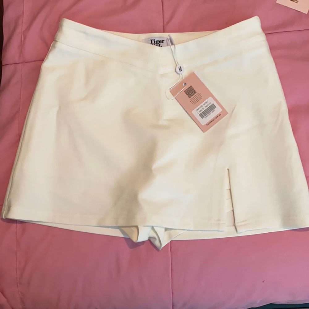 Tiger Mist Daphne Skort (White)